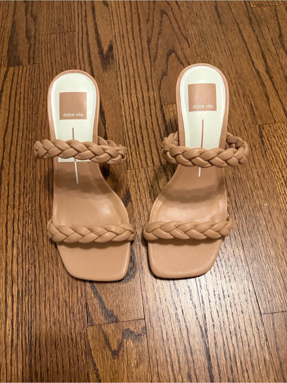 NWOT Dolce Vita Womens Braided Slide Sandals - Tan